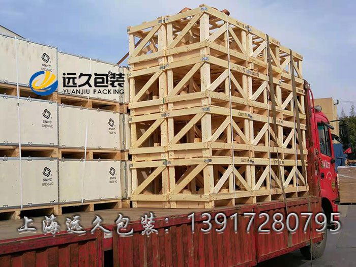 花格實(shí)木木箱 出口木箱